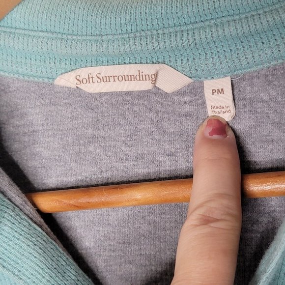 Soft Surroundings Medium M Teal Blue Button Accent Long Sleeve Women's Shirt - Picture 4 of 5